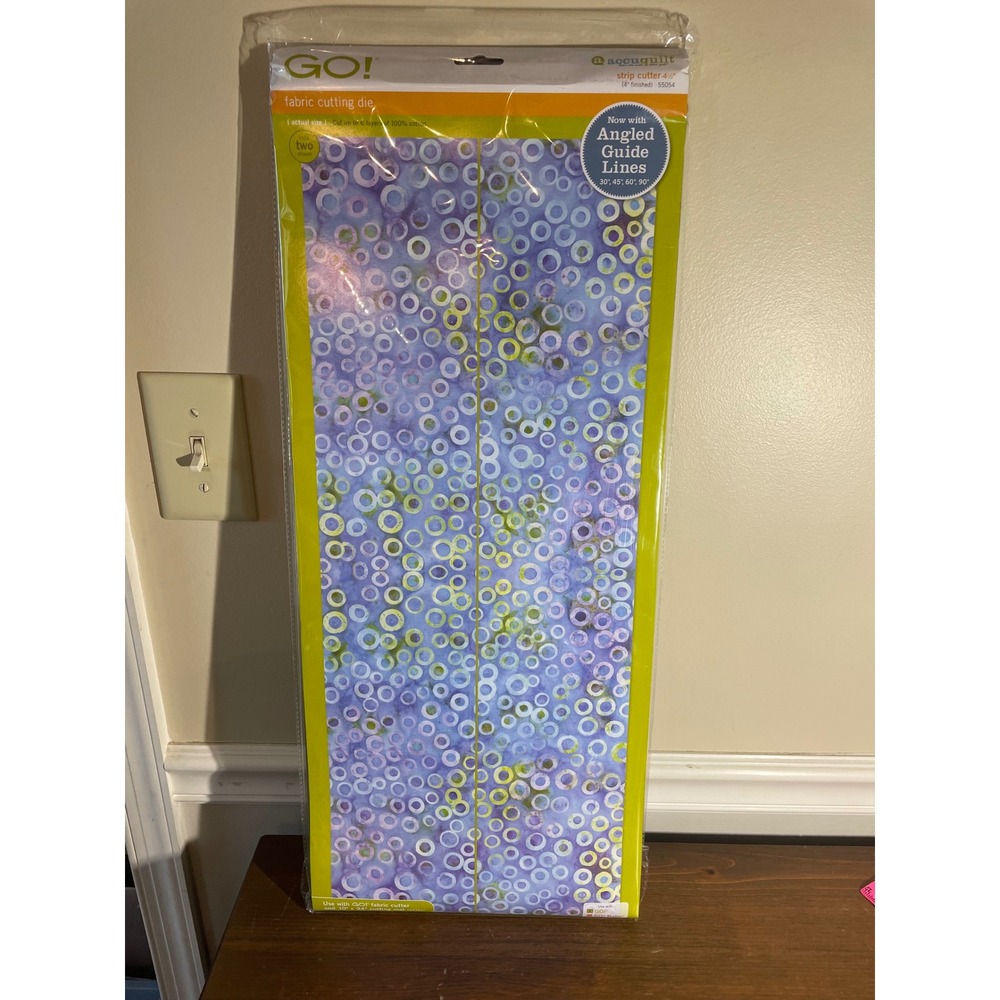 AccuQuilt GO! Strip Cutter 4 Inch Finished Fabric Cutting Die 55054
